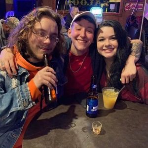 Meet your Posher, Raymond